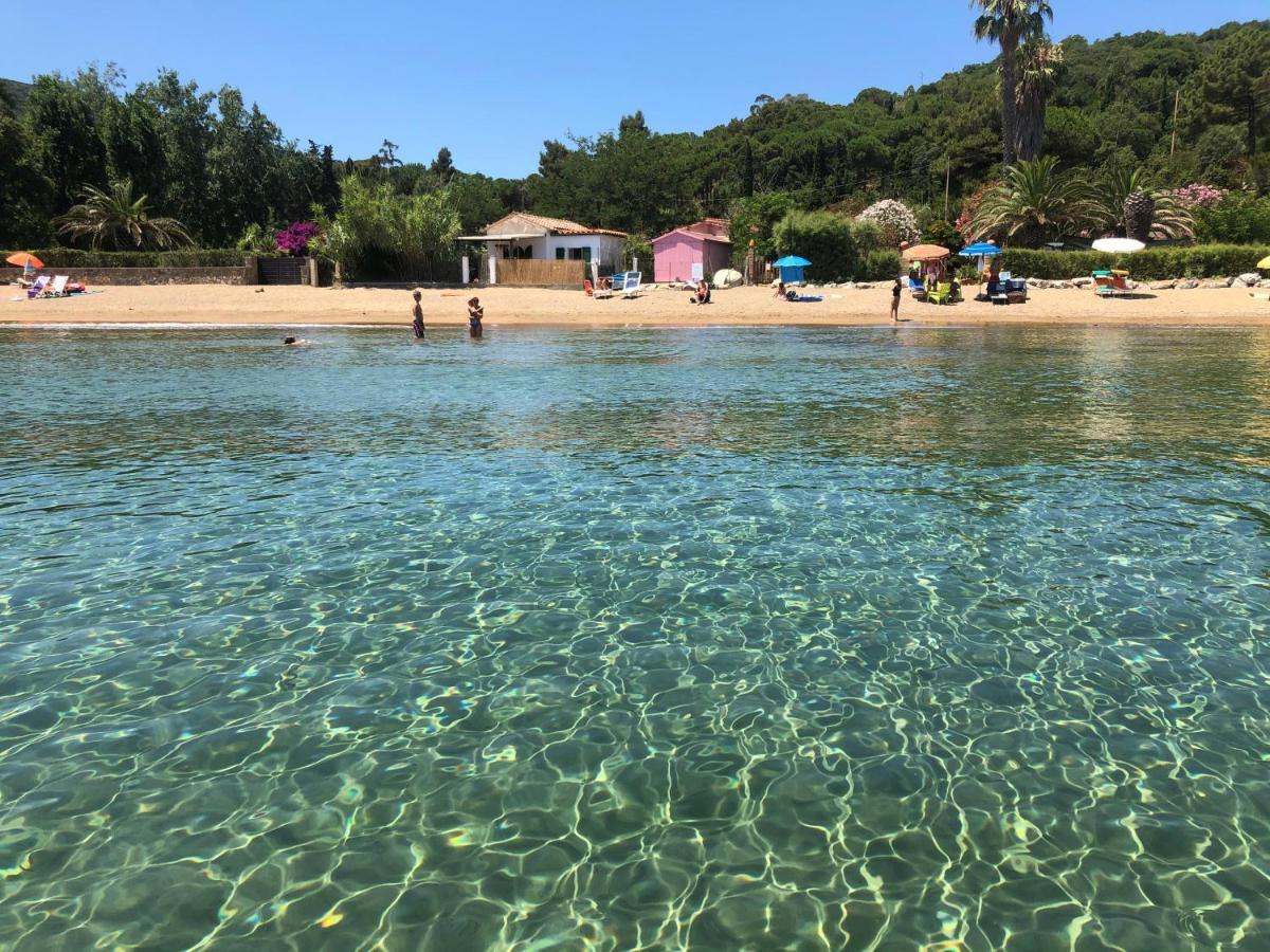 Casina Mare Sulla Spiaggia Capoliveri  Exterior foto