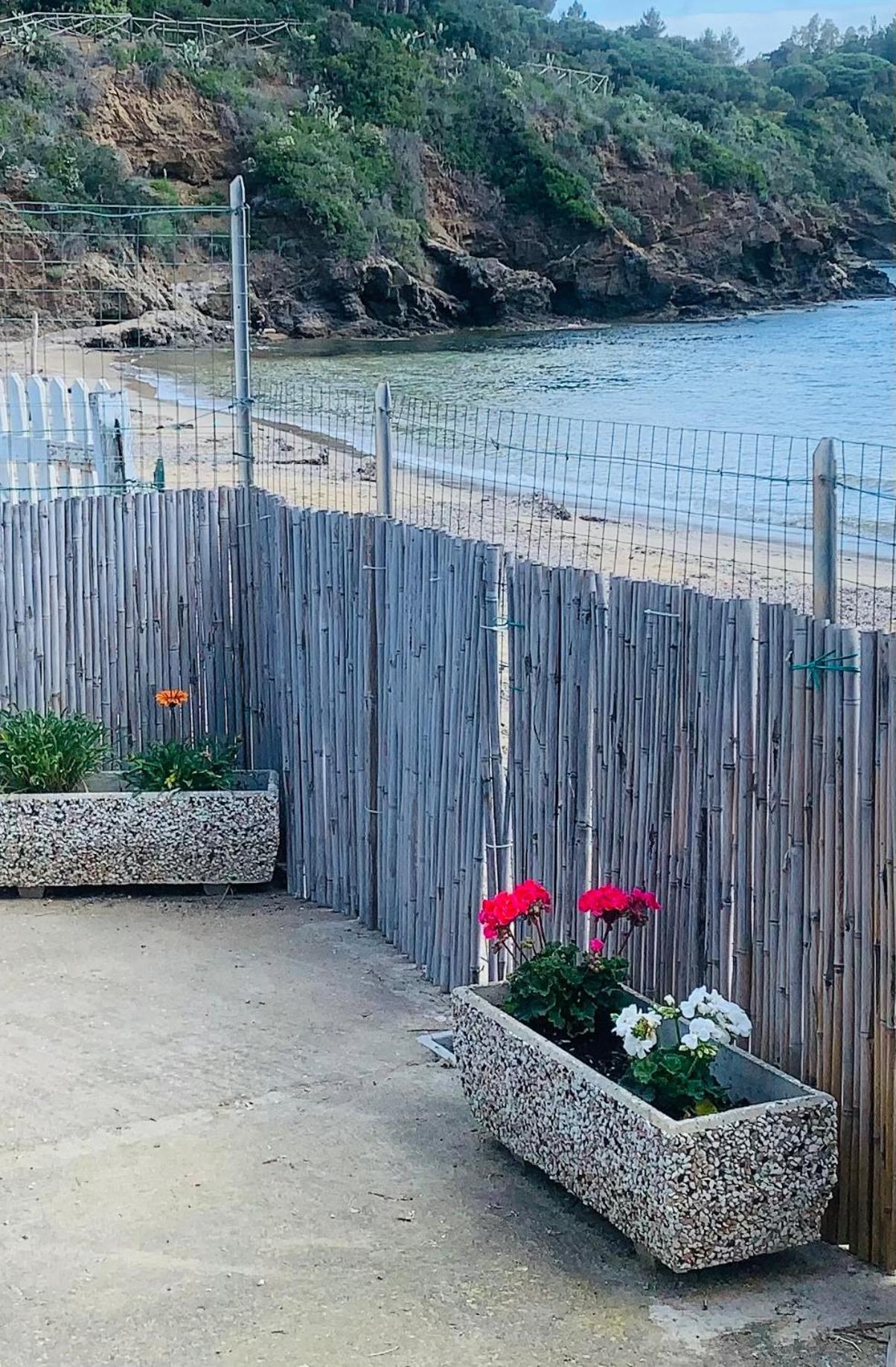 Casina Mare Sulla Spiaggia Capoliveri  Exterior foto
