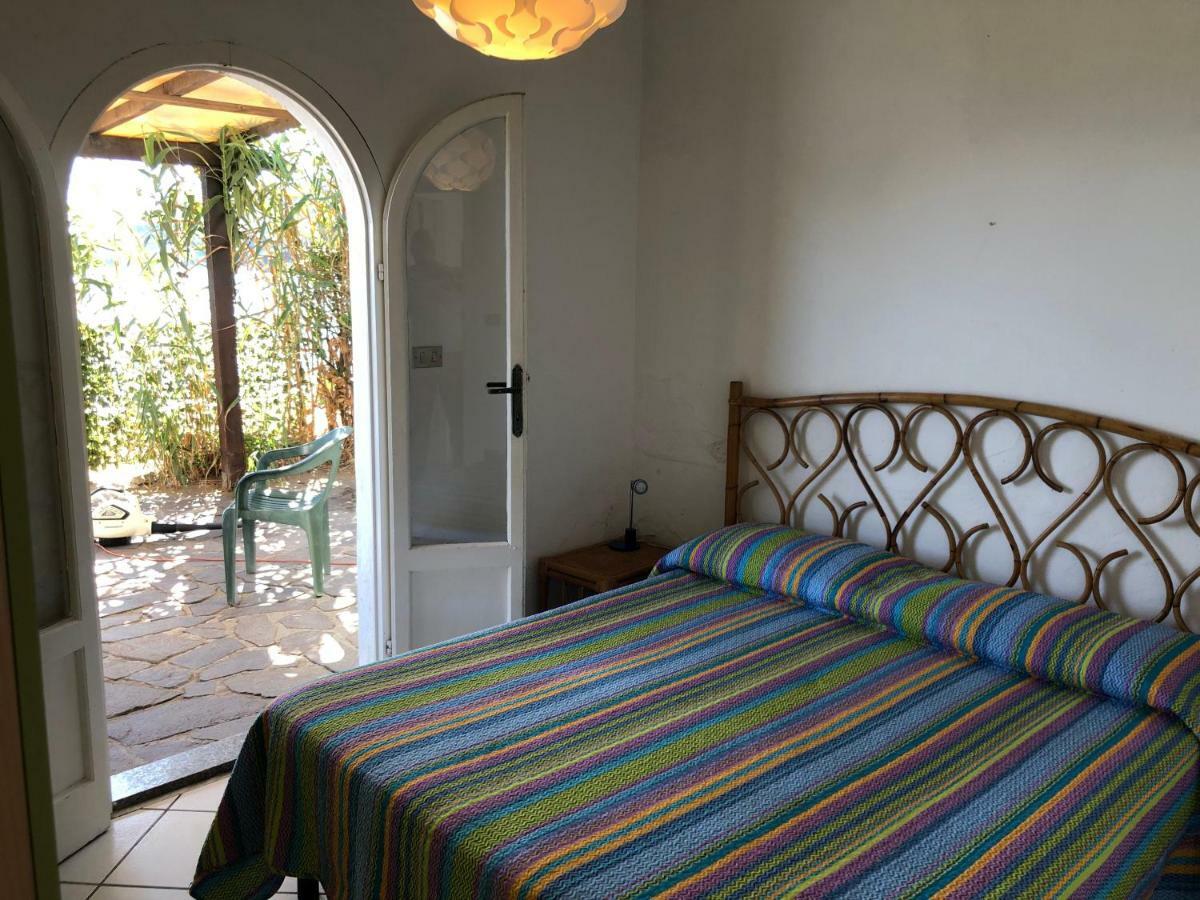 Casina Mare Sulla Spiaggia Capoliveri  Exterior foto